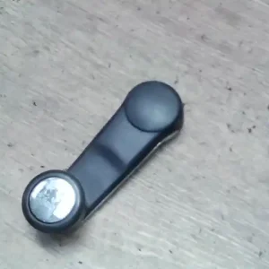 AUDI A4 94-98 Ablak tekerő kar 4 ajtós bontott alkatrész Kiárusítás