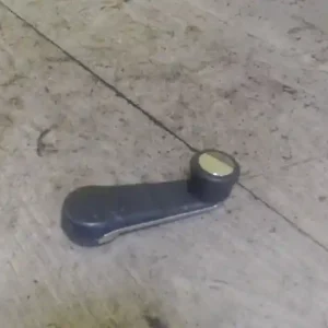 AUDI A4 94-98 Ablak tekerő kar bontott alkatrész Expressz kézbesítés