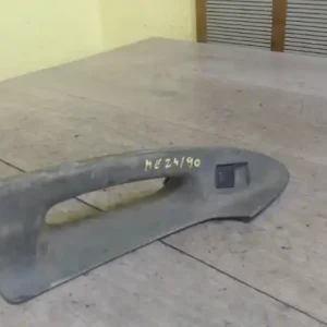 Akciós ár AUDI A4 94-98 Ablakemelő kapcsoló pozíció független bontott alkatrész