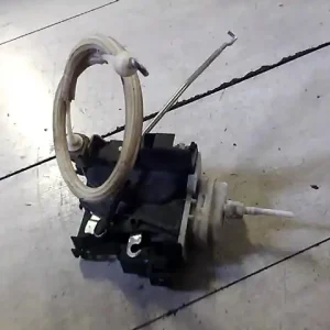 Vedd meg most AUDI A4 94-98 Bal első ajtó zárszerkezet központi záras bontott alkatrész