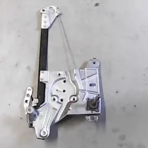 AUDI A4 94-98 Bal hátsó ablakemelő szerkezet mechanikus kombi bontott alkatrész Azonnal elérhető