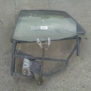 Árcsökkenés AUDI A4 94-98 Bal hátsó ablakemelő szerkezet mechanikus mechanikus üveggel bontott alkatrész
