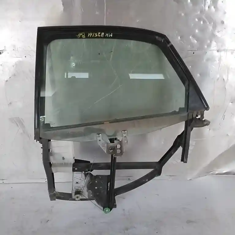 AUDI A4 94-98 Bal hátsó ablakemelő szerkezet mechanikus sedan bontott alkatrész Biztonságos fizetés