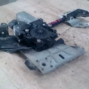 AUDI A4 94-98 Bal hátsó ablakemelő szerkezet elektromos bontott alkatrész Kihagyhatatlan ajánlat