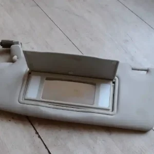 Legkelendőbb AUDI A4 94-98 Bal napellenző bontott alkatrész