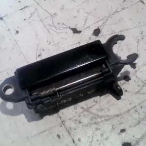 Szuper ajánlat AUDI A4 94-98 Jobb első külső kilincsbontott alkatrész