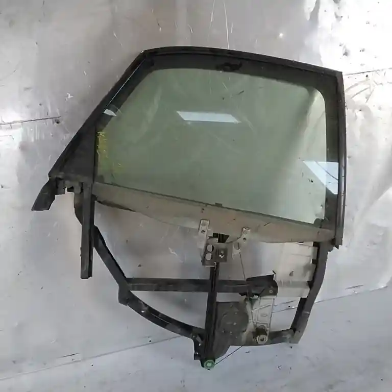 Ne maradj le AUDI A4 94-98 Jobb hátsó ablakemelő szerkezet mechanikus sedan bontott alkatrész