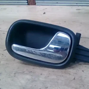 Szuper akció AUDI A4 94-98 Jobb hátsó belső kilincs 4 ajtós bontott alkatrész