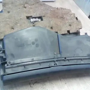 Rendeld meg most AUDI A4 94-98 Kesztyűtartó 4 ajtós bontott alkatrész