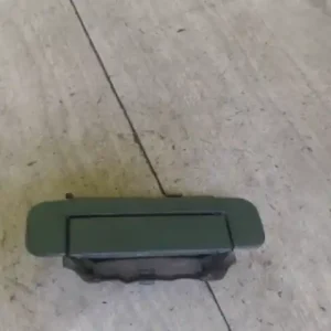 Nézd meg most AUDI A4 94-98 Jobb hátsó külső kilincs 4 ajtós bontott alkatrész