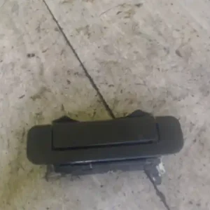 Akciós ár AUDI A4 94-98 Jobb hátsó külső kilincs 4 ajtós, sedan bontott alkatrész