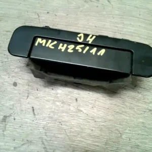 Legnépszerűbb AUDI A4 94-98 Jobb hátsó külső kilincs bontott alkatrész