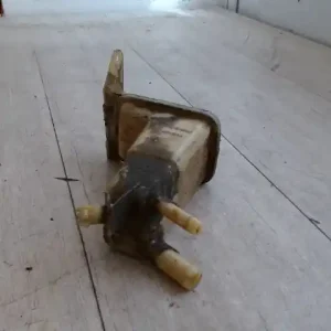 Vásárlói kedvenc AUDI A4 94-98 Szervóolaj tartály 1.6i bontott alkatrész