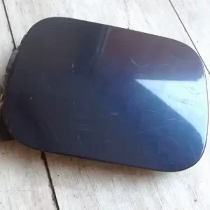 Korlátozott ajánlat AUDI A4 94-98 Tankajtó 4 ajtós bontott alkatrész