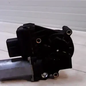 Akció AUDI A4 98-01 Jobb hátsó ablakemelő motor bontott alkatrész