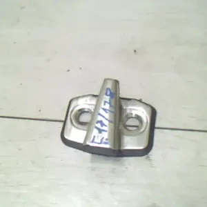 Árengedmény AUDI A4 98-01 Zárütköző bontott alkatrész