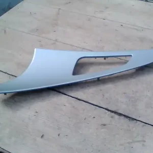 Vedd meg most AUDI A6 2014.10.01-18.05.31 Bal első ajtókárpit díszléc kombi bontott alkatrész