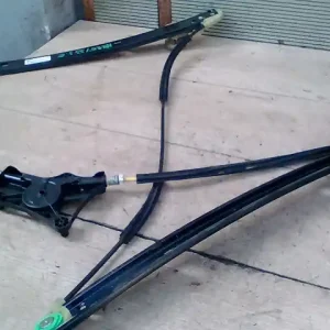 Újdonság AUDI A6 2014.10.01-18.05.31 Jobb első ablakemelő szerkezet kombi bontott alkatrész