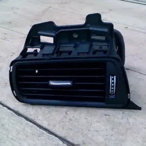 Nézd meg most AUDI A6 2014.10.01-18.05.31 Szellőző bal bontott alkatrész