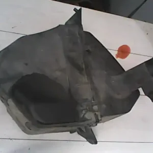 Szezonális akció AUDI A6 94-97 Légszűrőház bontott alkatrész