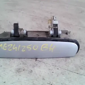 Rendeld meg most AUDI A6 97-04 Bal hátsó külső kilincs bontott alkatrész