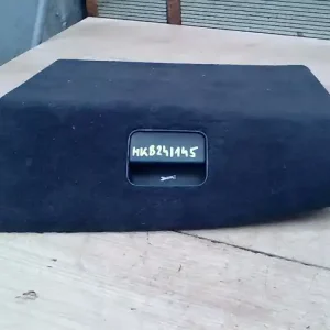 Ne maradj le AUDI A6 97-04 Csomagtér kárpit plüss, szerszám tartó bontott alkatrész