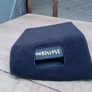 Olcsó AUDI A6 97-04 Csomagtér kárpit plüss, elsősegély tartó bontott alkatrész