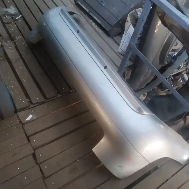 Ajánlat AUDI A6 97-04 Hátsó lökhárító 4 ajtós bontott alkatrész