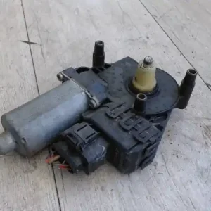 Gyors szállítás AUDI A6 97-04 Jobb első ablakemelő motor bontott alkatrész