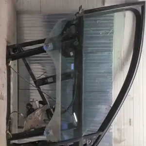 Ne maradj le AUDI A6 97-04 Jobb első ablakemelő szerkezet elektromos sedan bontott alkatrész