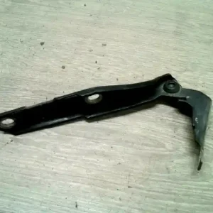 Kedvezmény AUDI A6 97-04 Motorháztető jobb zsanér bontott alkatrész