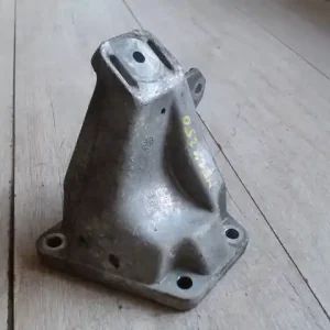 Legnépszerűbb AUDI A6 97-04 Motortartó bak bontott alkatrész