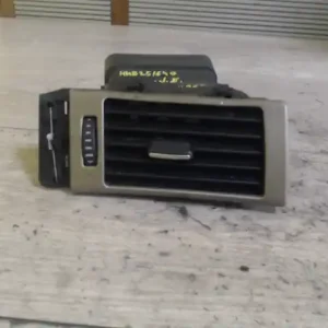 Szezonális akció AUDI A6 97-04 Szellőző jobb bontott alkatrész