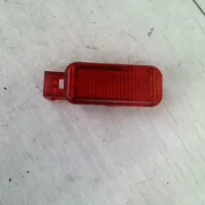 Gyors szállítás AUDI A6 97-04 Utastér világítás első piros, bal oldali ajtóban bontott alkatrész