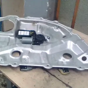 Kiárusítás AUDI A8 2003.01.01-2010.02.28 Bal hátsó ablakemelő szerkezet elektromos 4 ajtós bontott alkatrész