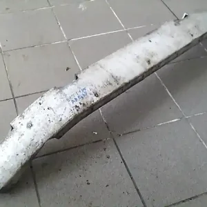 Újdonság AUDI A8 94.06-02.12 Első lökhárító merevítőbontott alkatrész