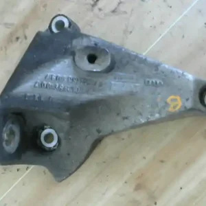 Akciós ár AUDI A8 94.06-02.12 Sebességváltó tartó bak bontott alkatrész