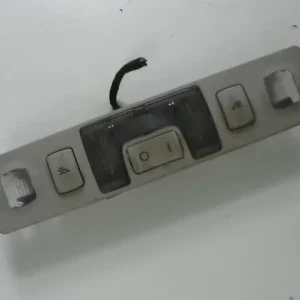 Legkelendőbb AUDI A8 94.06-02.12 Utastér világítás hátsó bontott alkatrész