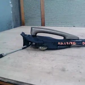 Nézd meg most BMW 3 (E90, E91) 2005.03.01-2008.08.31 Jobb első külső kilincsbontott alkatrész