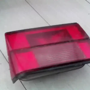 BMW E34 87-96 Bal hátsó lámpabelső bontott alkatrész Ne maradj le