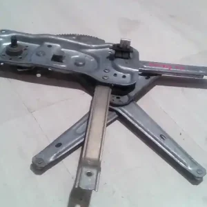 Alacsony ár BMW E34 87-96 Jobb hátsó ablakemelő szerkezet 4 ajtós bontott alkatrész