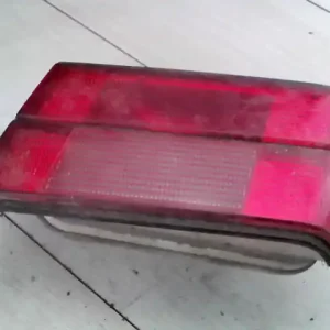 BMW E34 87-96 Jobb hátsó lámpabelső bontott alkatrész Ne maradj le