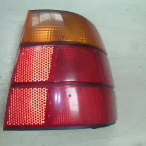 Exkluzív ajánlat BMW E34 87-96 Jobb külső hátsó lámpa bontott alkatrész