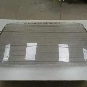 Vedd meg online BMW E36 89-00 Hátsó szélvédő bontott alkatrész