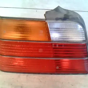 Újdonság BMW E36 89-00 Bal hátsó lámpa 4 ajtós, sedan bontott alkatrész