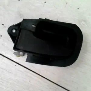 Rendeld meg most BMW E36 89-00 Jobb első belső kilincs bontott alkatrész