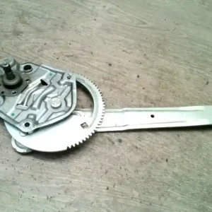 Legjobb ár BMW E36 89-00 Jobb hátsó ablakemelő szerkezet mechanikus kombi bontott alkatrész