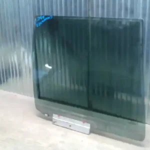 BMW E36 89-00 Jobb hátsó ajtóüveg kombi bontott alkatrész Olcsóbb