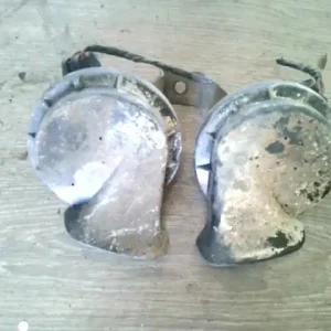 BMW E36 89-00 Kürt duda bontott alkatrész Kedvezmény