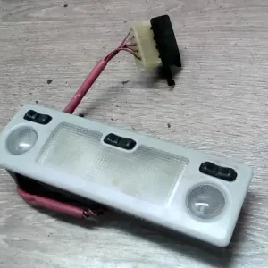 BMW E36 89-00 Utastér világítás első bontott alkatrész Újdonság